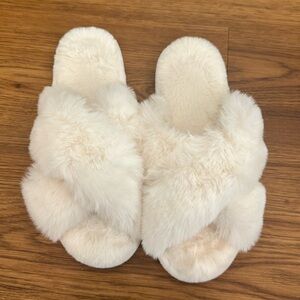 White Cross Band Fuzzy Slippers